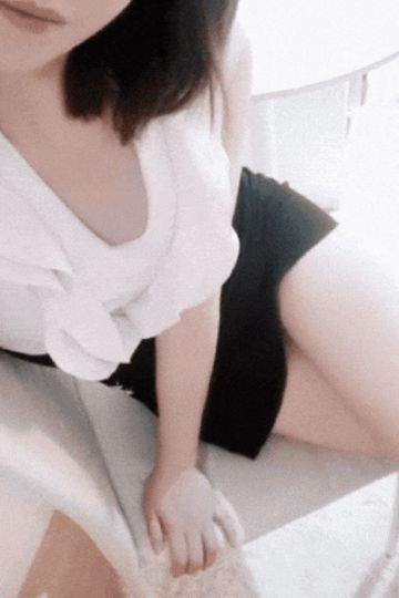 中谷なづき