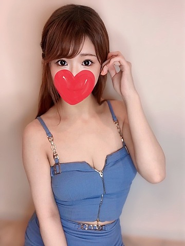 宇佐美りこ
