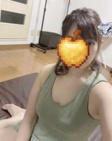 橘れな