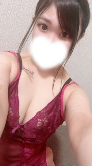 朝比奈れな