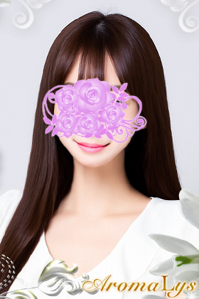 小西 まな