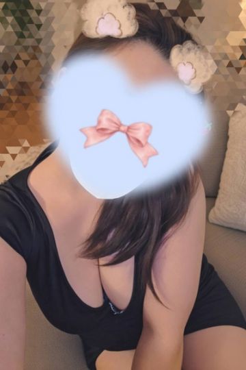 瀬名ひより