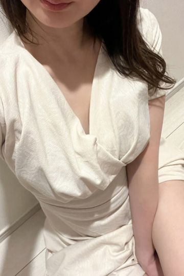 倉沢 めぐ