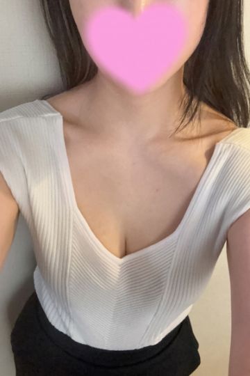 綾名 れい