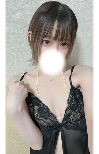 小鳥遊なづ