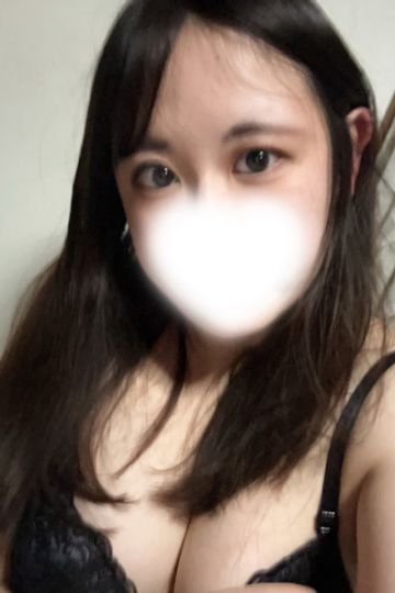 白凪れいな