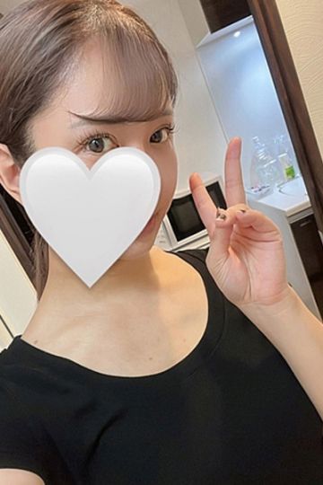 竜宮れな