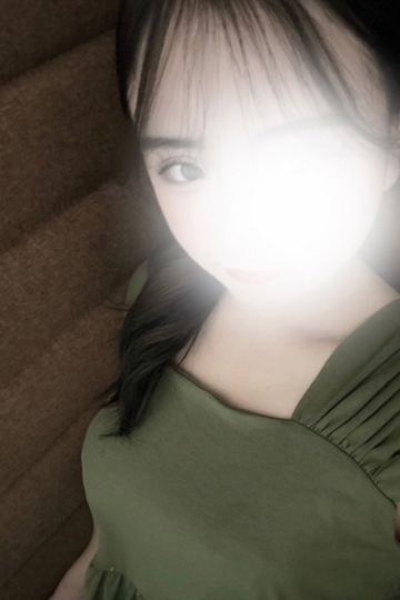【ましろ】美白美女