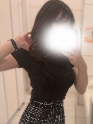新居もも