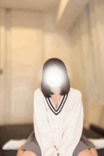 有村ひなの
