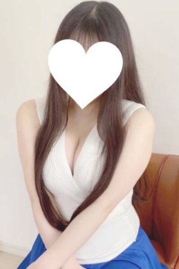 白石ひな