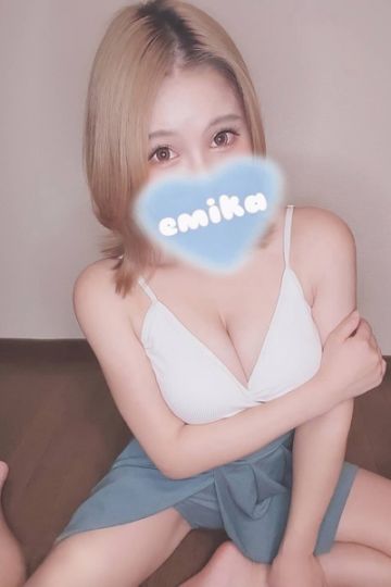 一条えみか