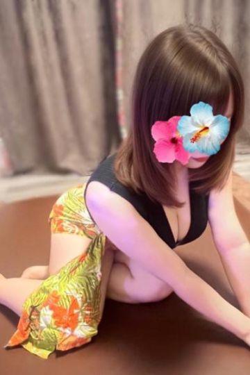 呉屋もも