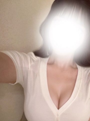 えみり