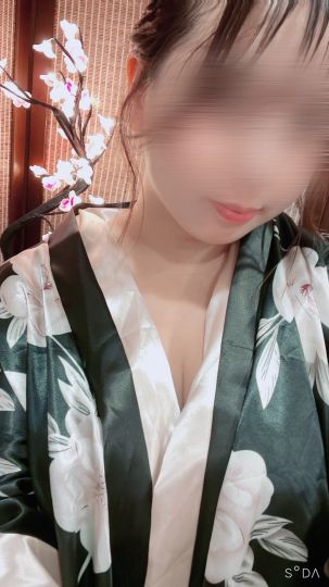 月野（つきの）　すず