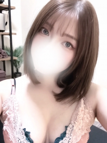 ゆりあ