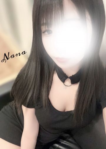 NANA (なな)