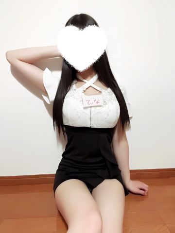 てぃな