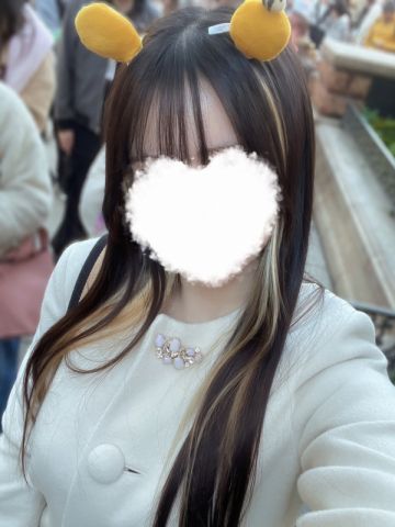 姫城ひなみ