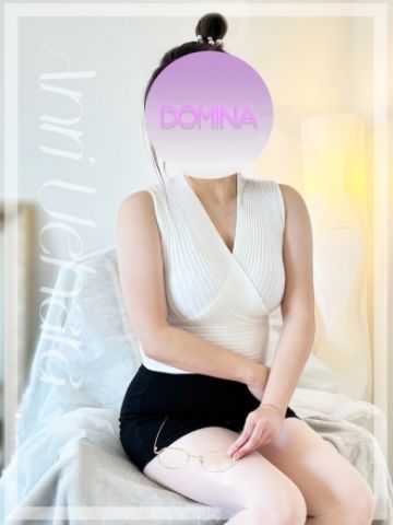 上原あんり