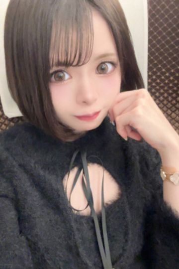乙葉みみ
