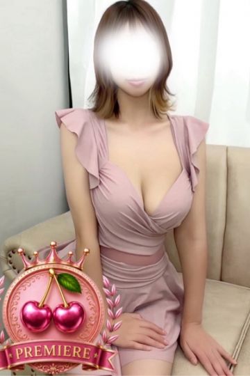 葉月ゆりな