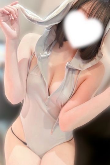 白子 なぴ