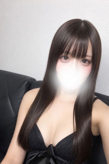 みいな