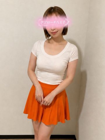 川村りな