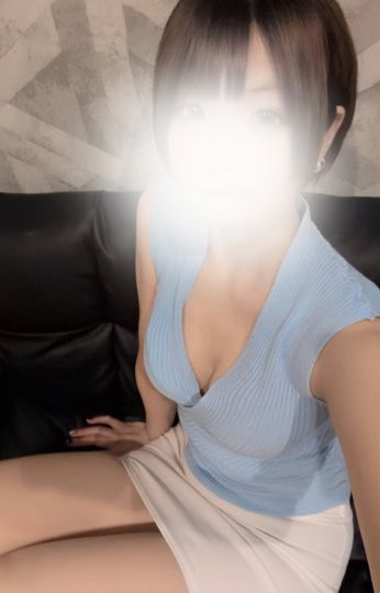 RURI 瑠璃